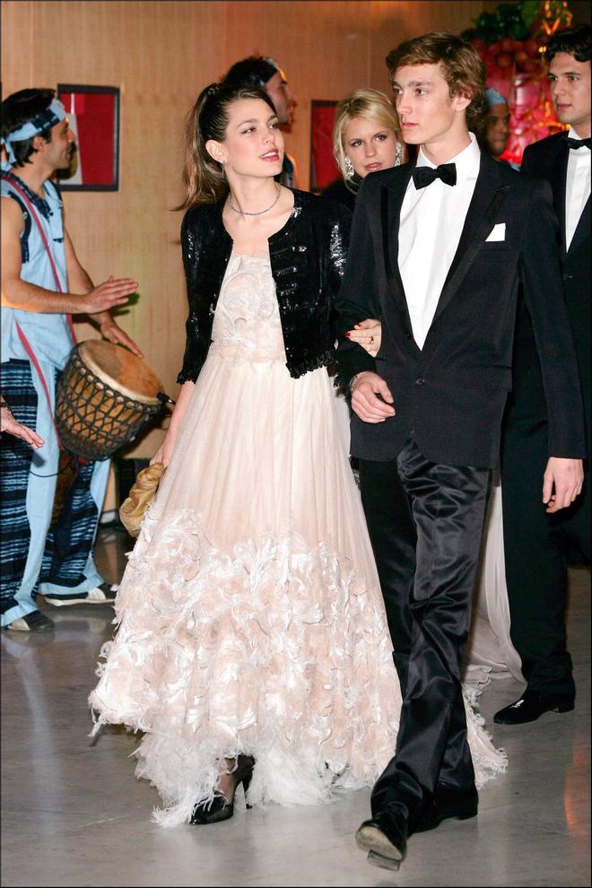 Carlota y Pierre Casiraghi en el Baile de la Rosa de 2006