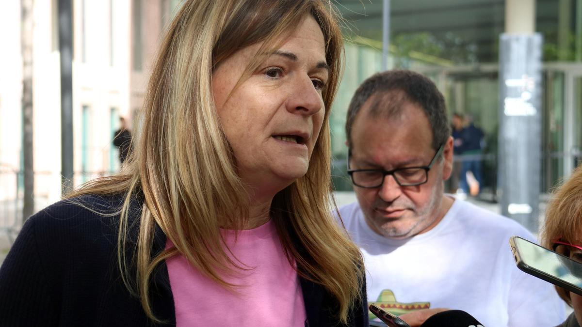 La exdiputada de Junts Cristina Casol este viernes en la Ciutat de la Justícia.