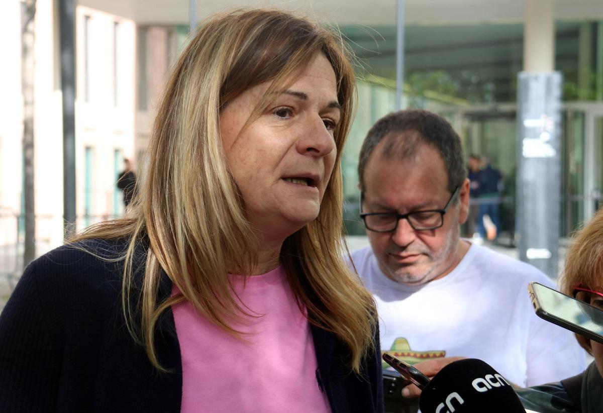 La exdiputada de Junts Cristina Casol este viernes en la Ciutat de la Justícia.