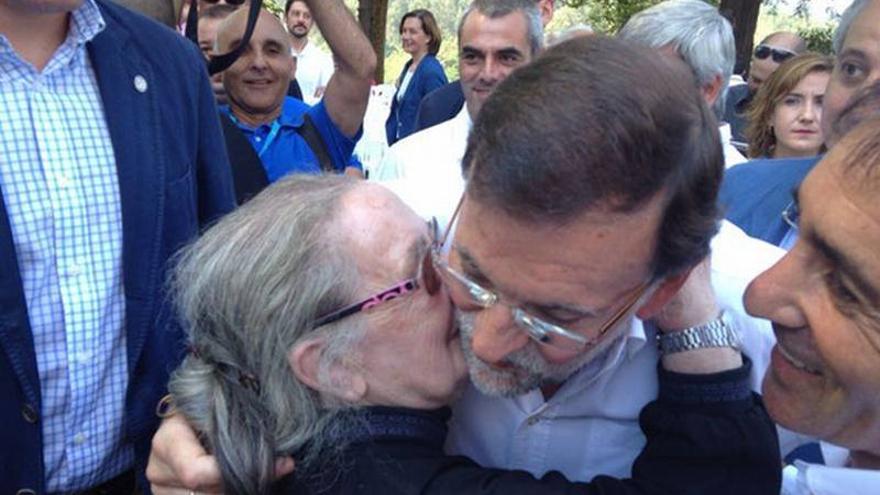 Rajoy instará este lunes al PP a volcarse en combatir la crisis para olvidar el &#039;caso Bárcenas&#039;