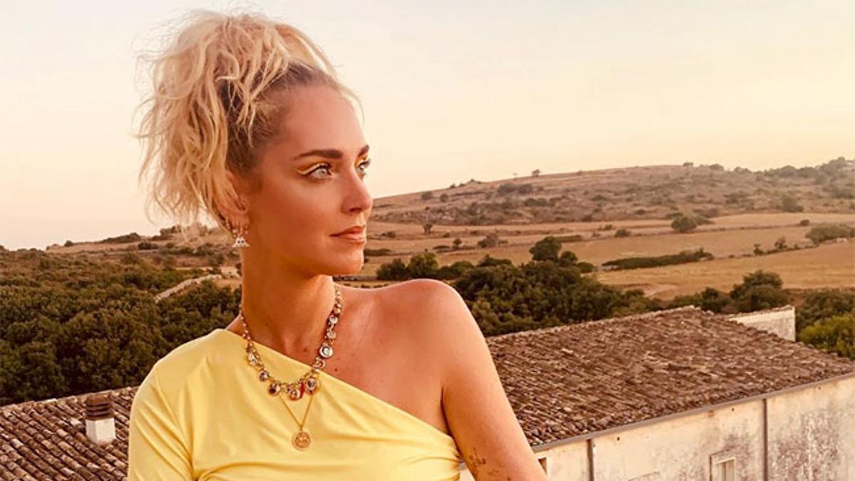 Chiara Ferragni con 'eyeliner' amarillo