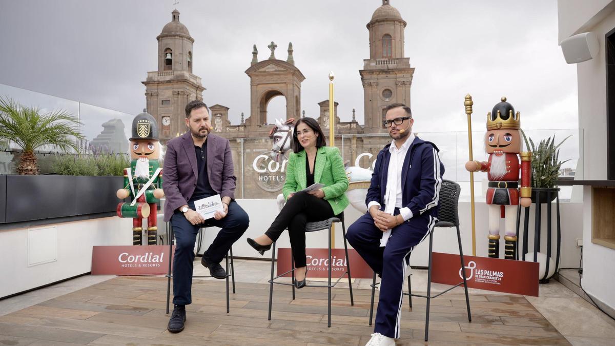 Darias, Íñiguez y Quevedo, durante la presentación del encendido navideño.