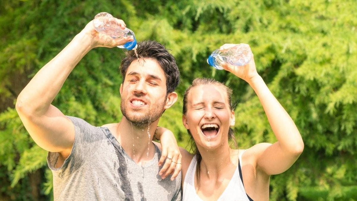 Bañarse tras ejercitarse puede dar lugar a mareos o síncopes