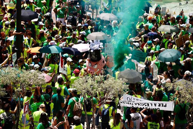 "Queremos la mejor educación para nuestros hijos y nietos"