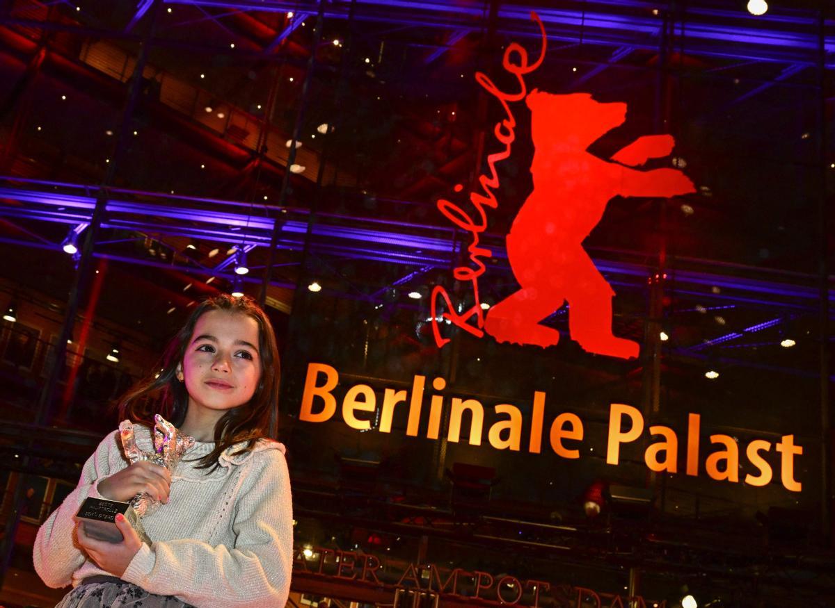 Sofía Otero gana el Oso de Plata a la mejor interpretación de la Berlinale