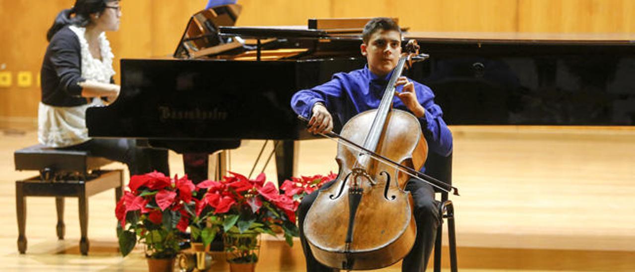 &quot;En el colegio no se dedican suficientes horas de clase a estudiar música&quot;