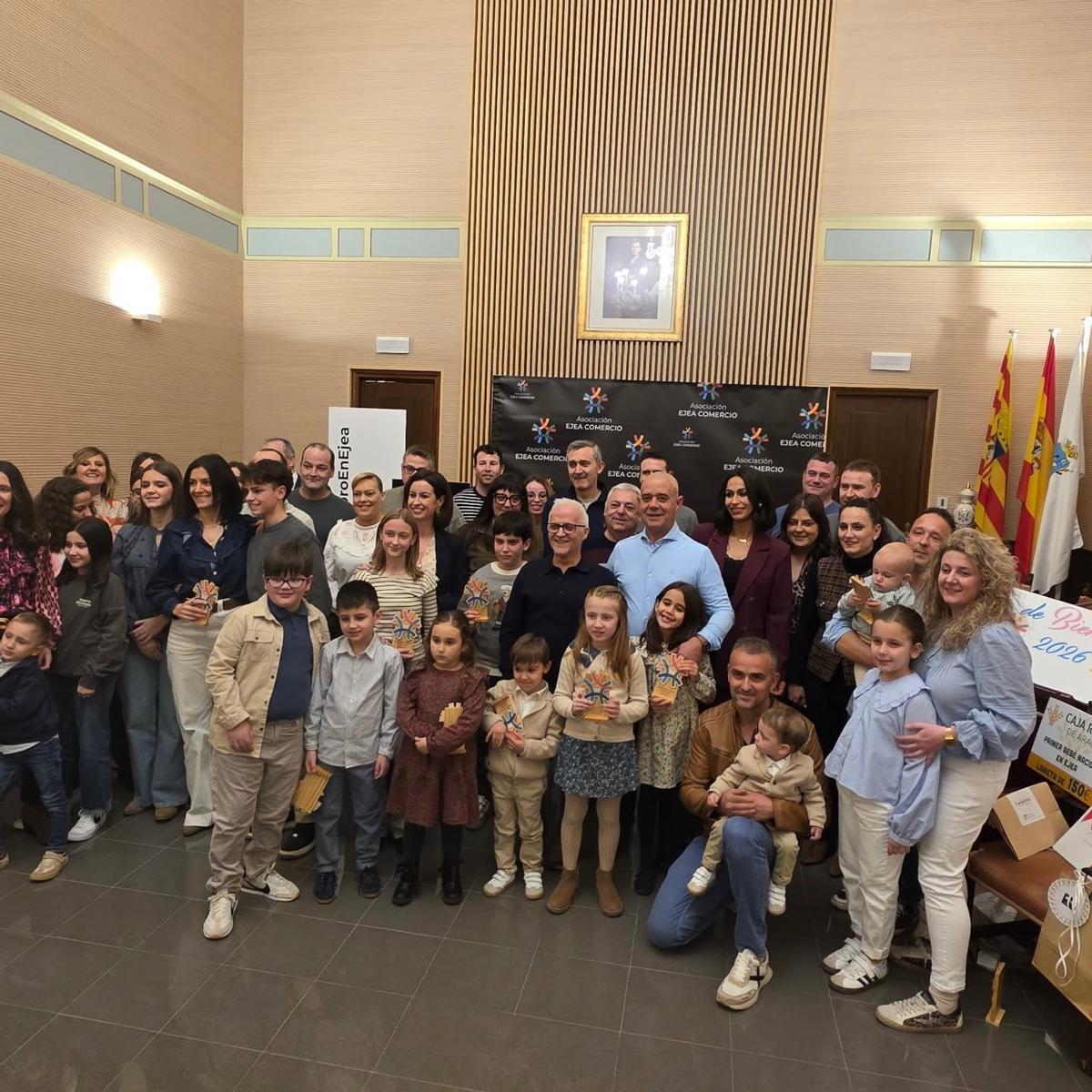 Los niños distinguidos en los últimos años.