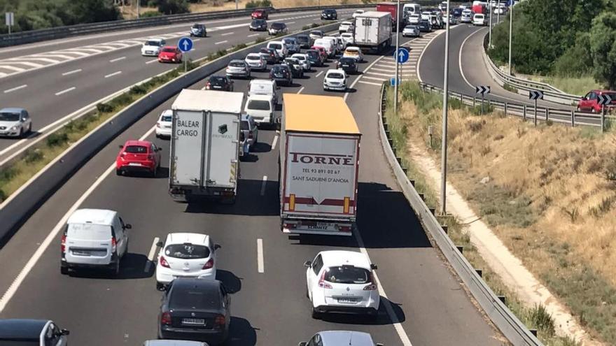 Tráfico empieza a multar en Mallorca con las cámaras que ven dentro del coche