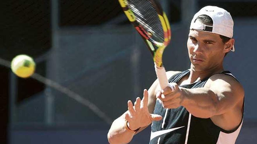 Nadal entrena desde el jueves en las pistas de la Caja Mágica.