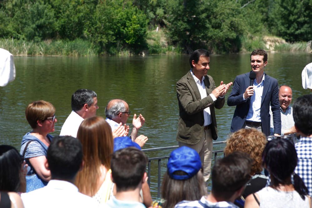 Visita de Pablo Casado y Martínez-Maíllo