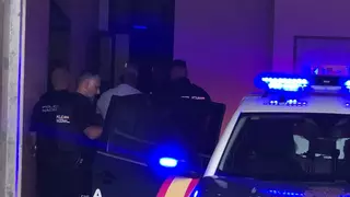 Prisión provisional por tentativa de homicidio para uno de los implicados en la pelea multitudinaria de Ribeira