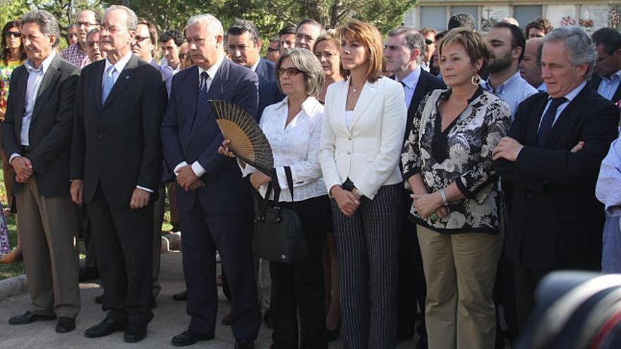 Ángel Martín Carpena, De la Torre, Arenas, Elvira Calvente, Dolores de Cospedal, Villalobos y Ramírez, ayer en Parcemasa.