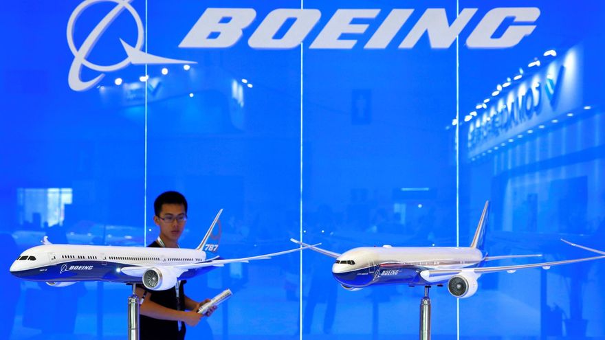 China ordena a sus aerolíneas suspender la recepción de aviones de Boeing en respuesta a los aranceles de Trump