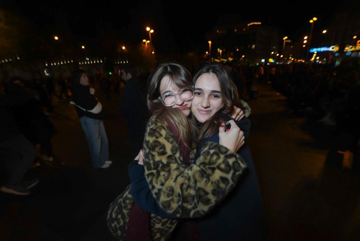 Mercé Villalonga y Adaia Colomé este martes en la manifestación del 25N en Barcleona