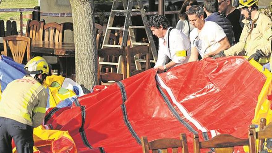 Fallece un niño al caer desde el tejado de una fábrica en Barcelona