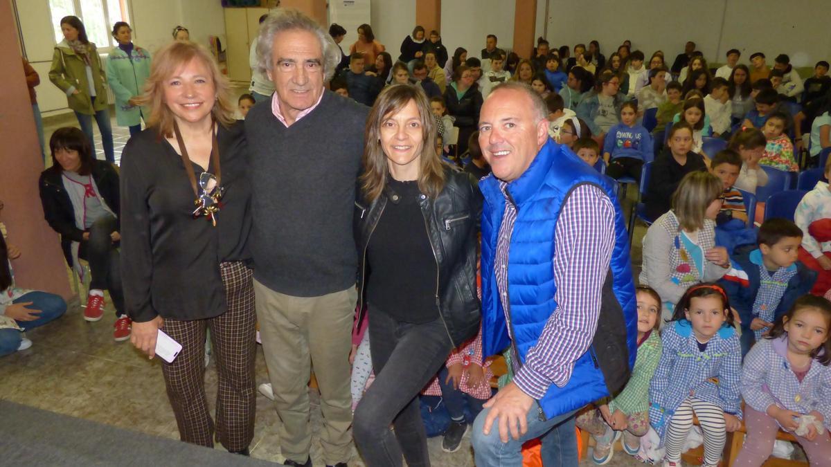Por la izquierda, Carmen Menéndez, Juan José Azpeitia, Ilia Rodríguez y Ángel Fernández, moderador del encuentro.