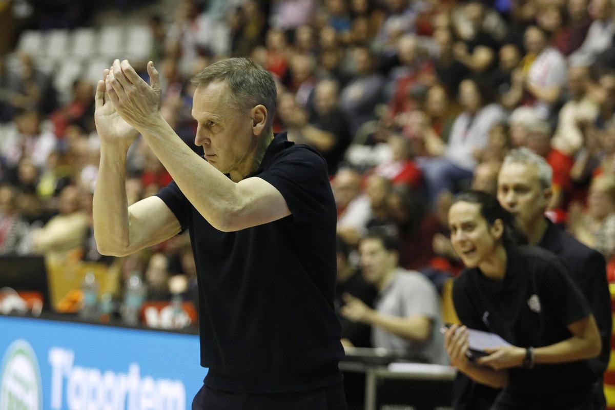 Girona. Pavello Fontajau. Partit basquet Spar UniGirona Galatasaray. Eurolliga. Roberto Iñiguez.
