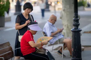 La ola de calor azota este lunes a Barcelona