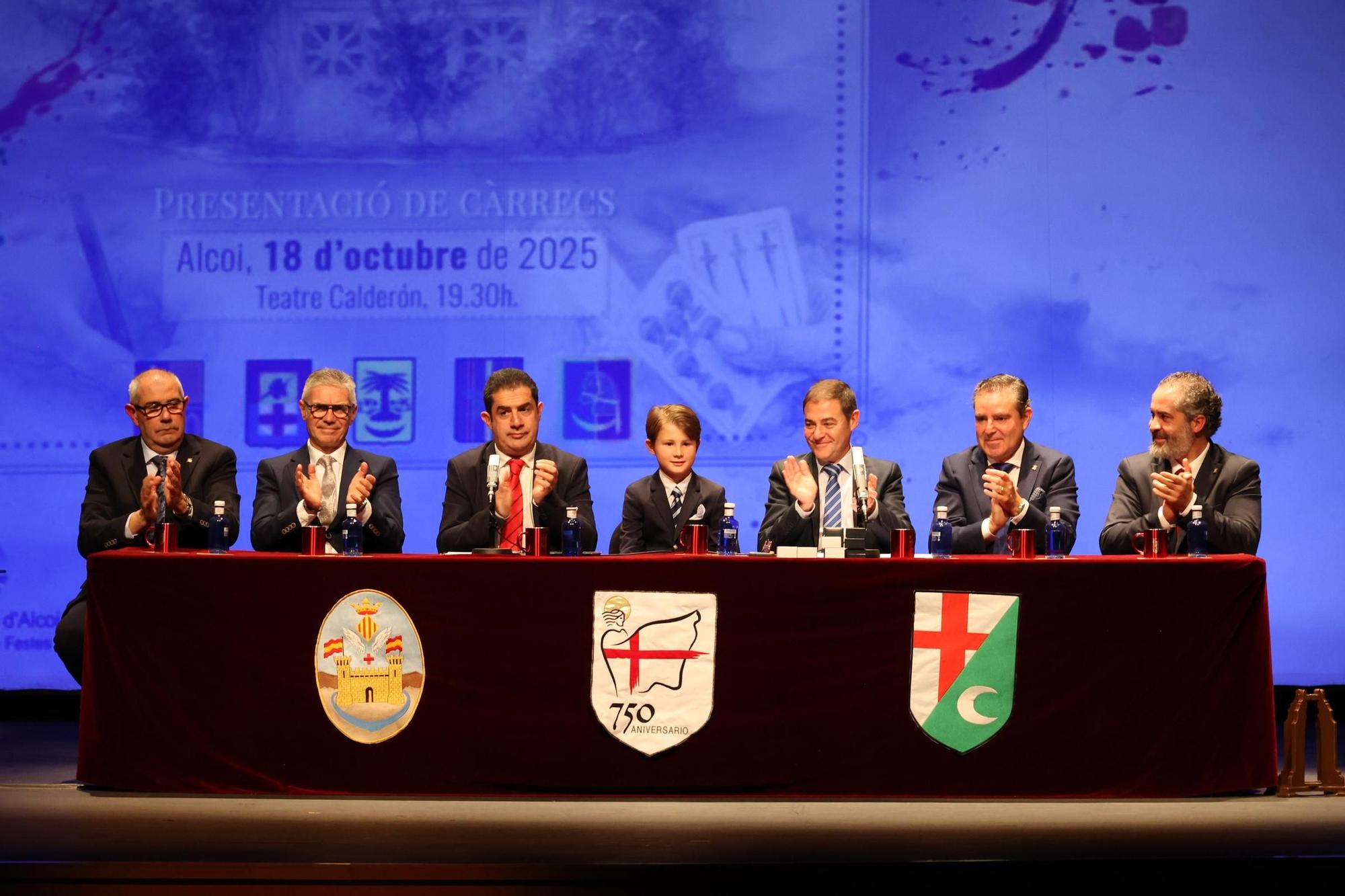 La presentación de los cargos festeros de Alcoy de 2026, en imágenes