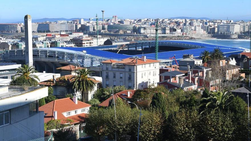 Vista de A Coruña, ayer, sin nubes.
