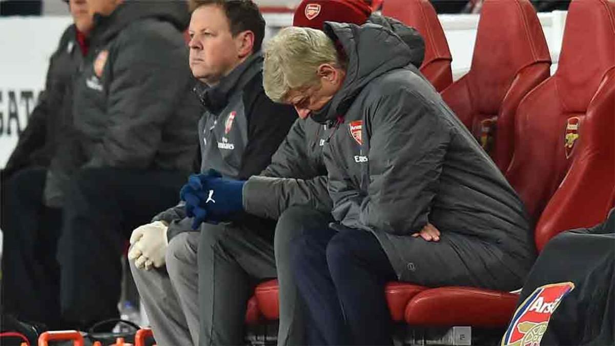 Wenger está sentenciado en el Arsenal