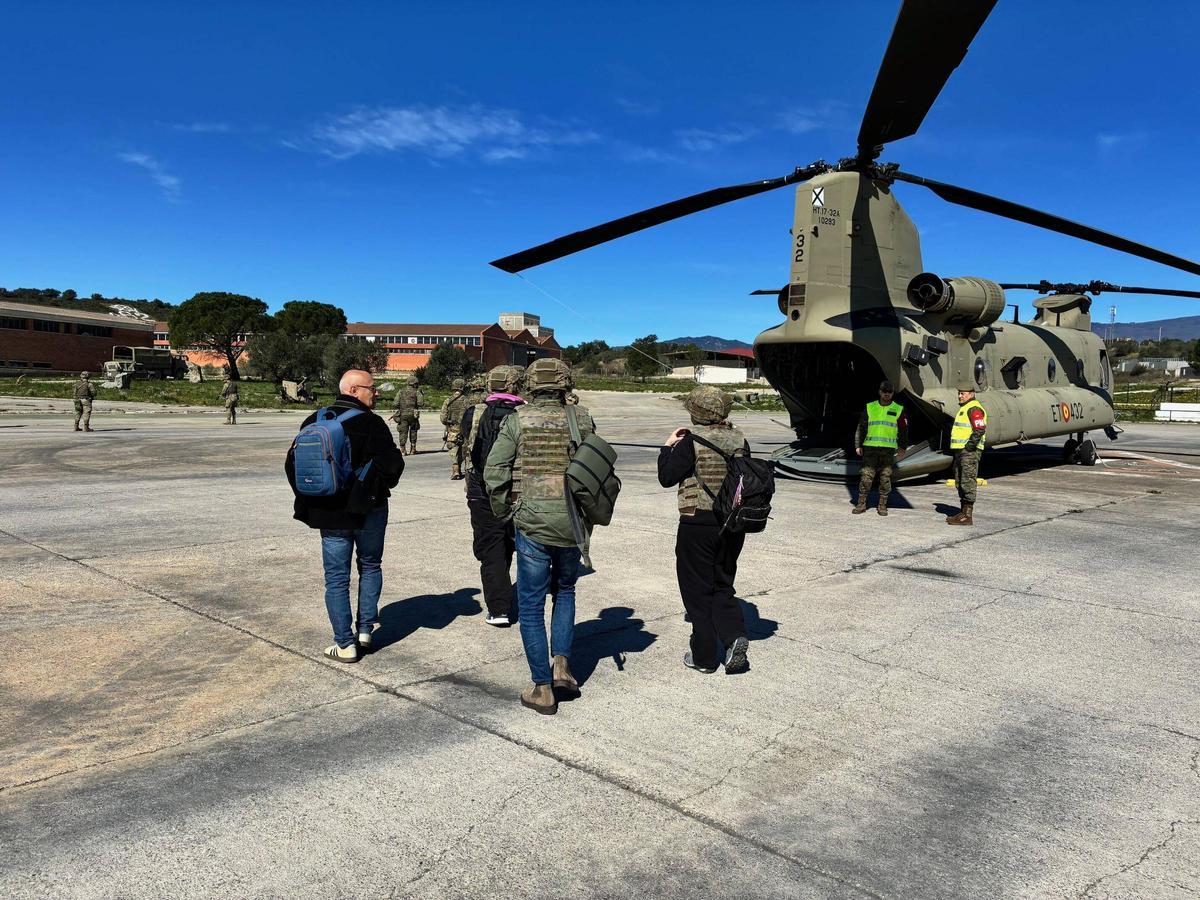 Les imatges del curs per conèixer com actuar en zones de conflicte a la base de Sant Climent