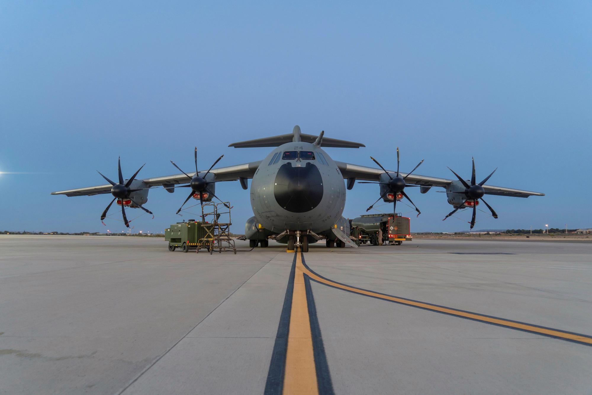 a400m-f.jpg