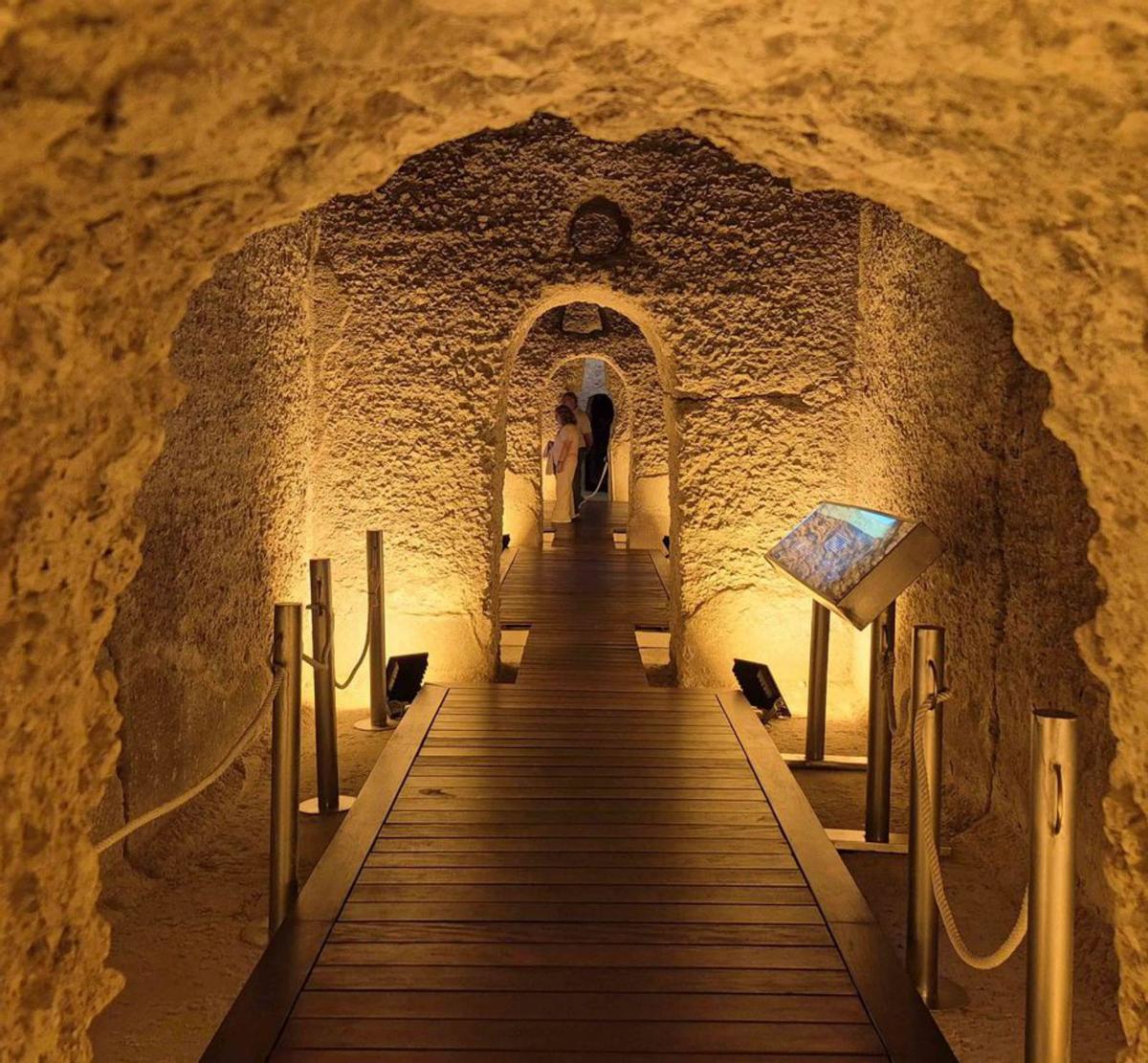 Las Cisternas Romanas distinguen al cementerio de Monturque.