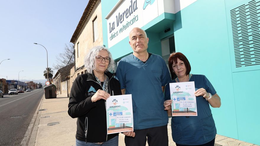Los veterinarios de la Región de Murcia cierran sus clínicas ante el &quot;hartazgo&quot; por el nuevo control de antibióticos