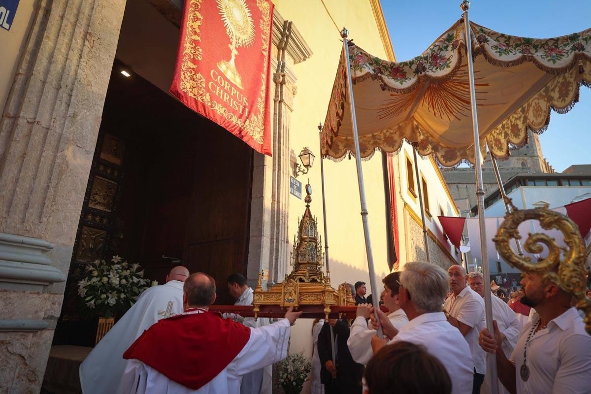 Todas las imágenes del Corpus Christi en Ibiza