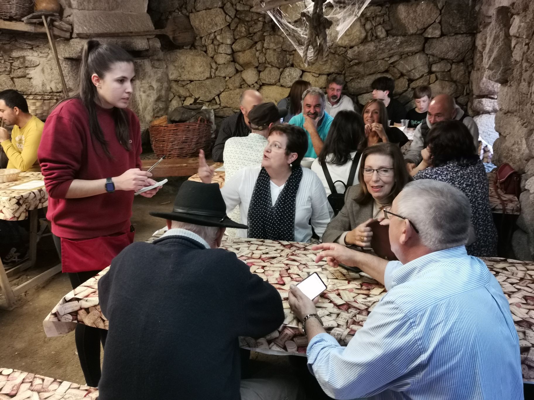 Fe y comida arropan al San Martiño en Moaña