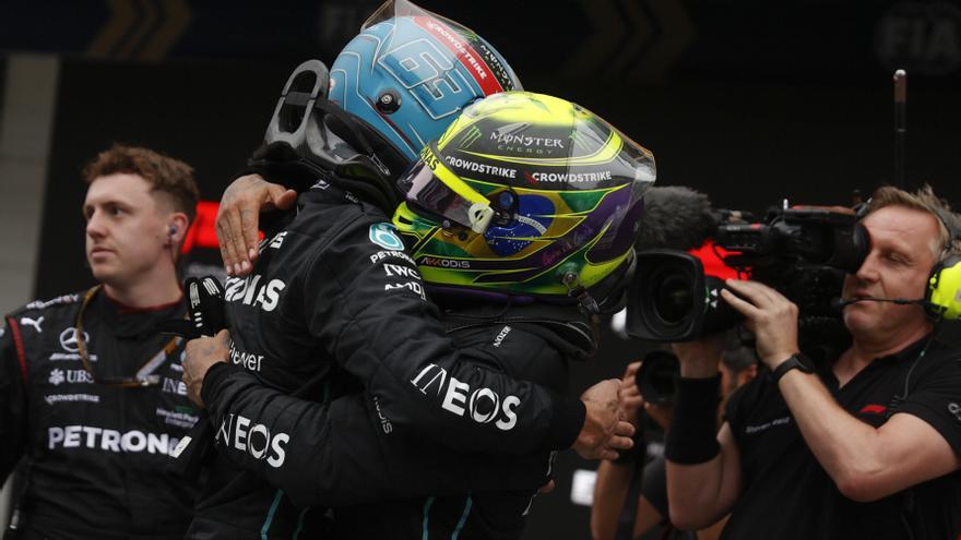 Russell lidera el doblete de Mercedes y Sainz sube al podio en Brasil - La  Nueva España