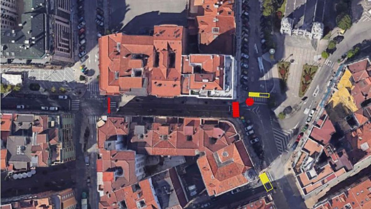 En rojo se indica el tramo de la calle José Cueto que quedará cortado al tráfico del 29 al 31 de julio. En amarillo, los dos puntos donde, a partir del 31 de julio, podrían producirse cortes o afectaciones puntuales al tráfico.