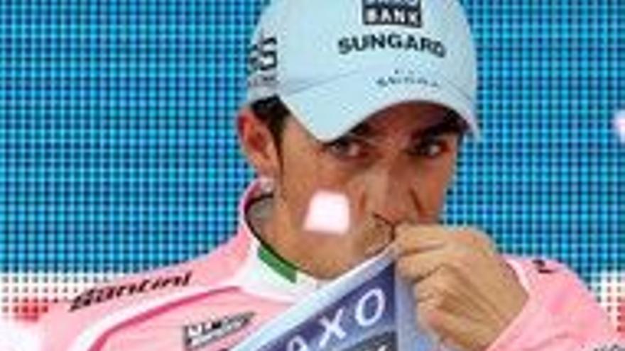 Alberto Contador deja el Giro listo para sentencia