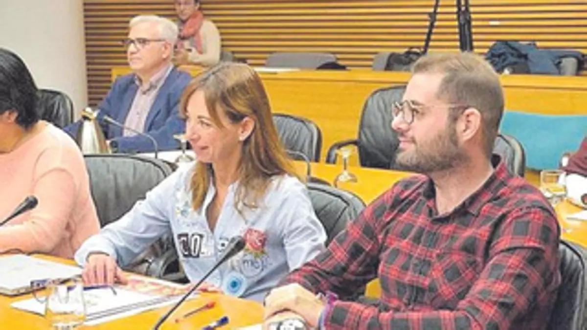 Los tránsfugas de Ciudadanos bloquean la reforma de la ley electoral