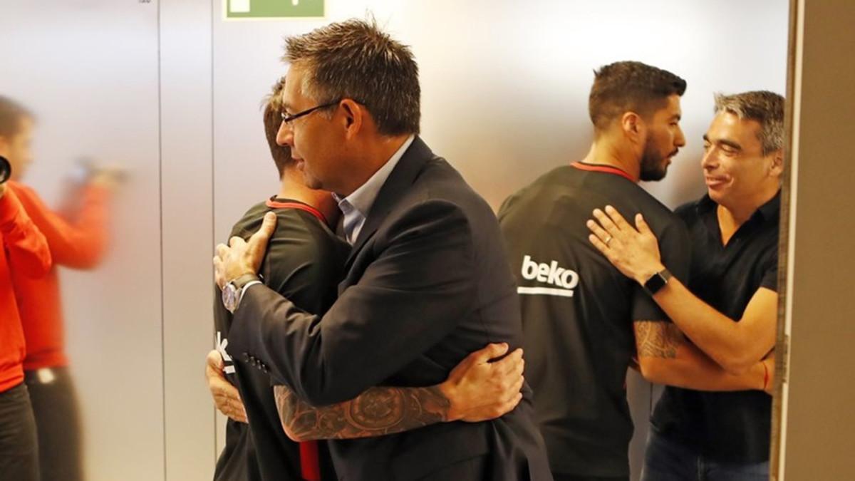 Bartomeu, Soler y Segura visitaron el vestuario