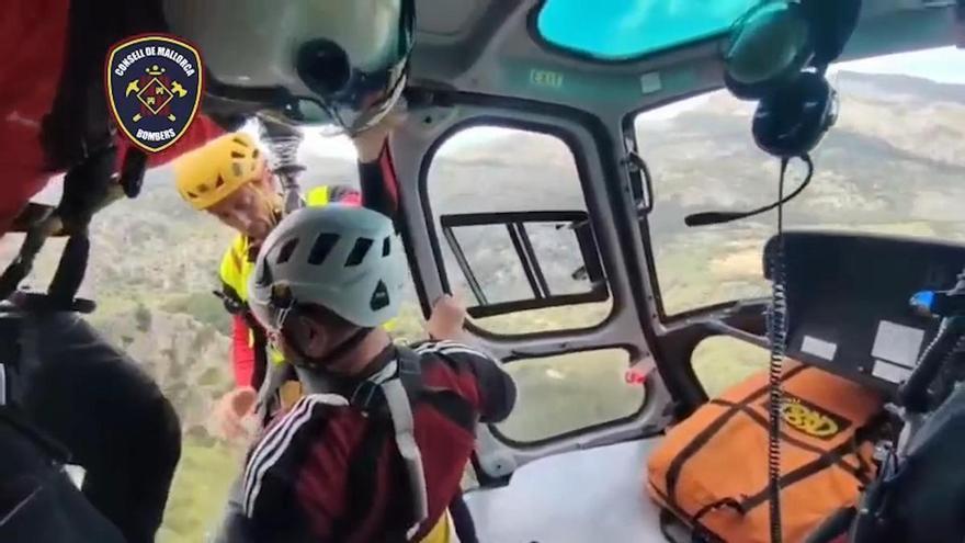 VÍDEO | Bombers de Mallorca con la ayuda de la Milana rescataron a un hombre en la zona del Pas del Diable