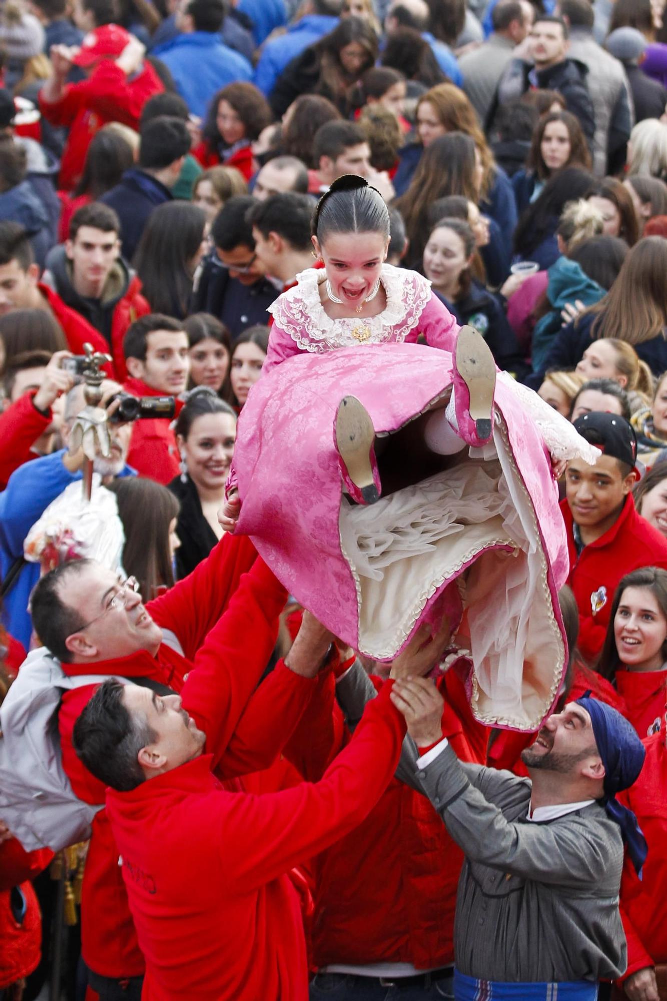 Falleras (y falleros) por el aire. La otra cara de la Crida (2016-2020)