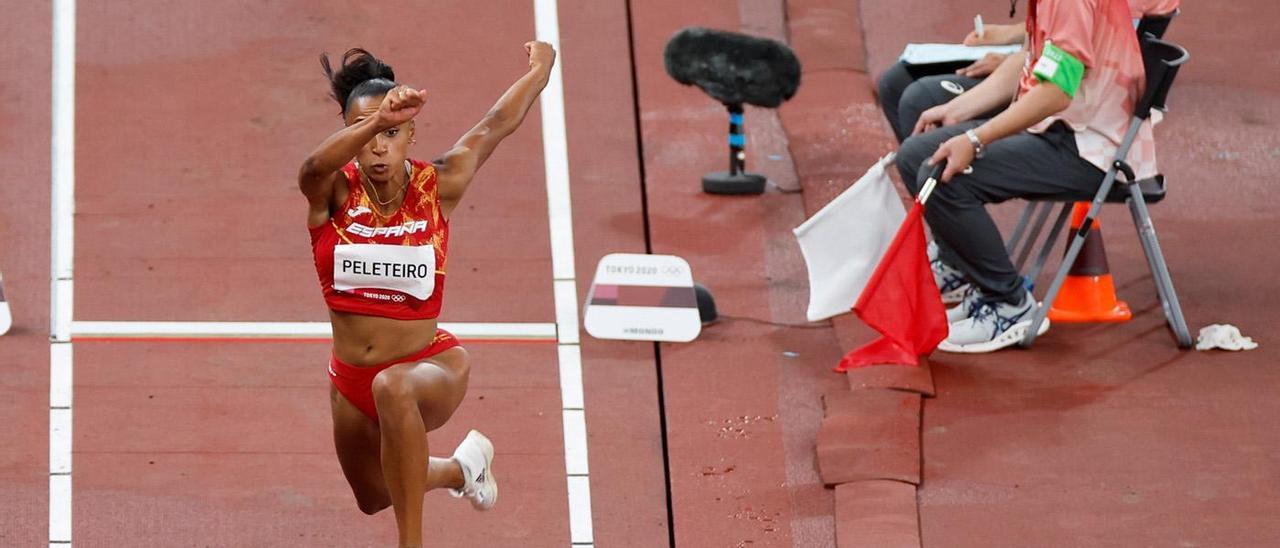 Peleteiro, durante su segundo salto.