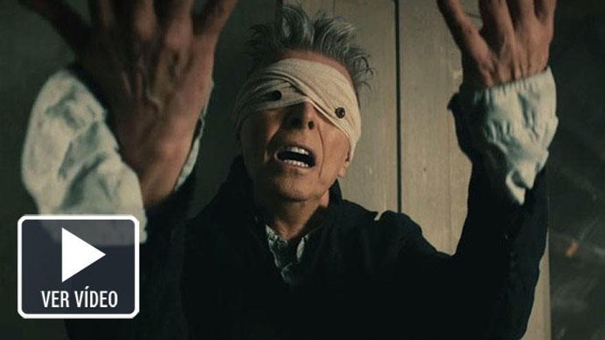 David Bowie, en un fotograma del videoclip de &#039;Lazarus&#039;.