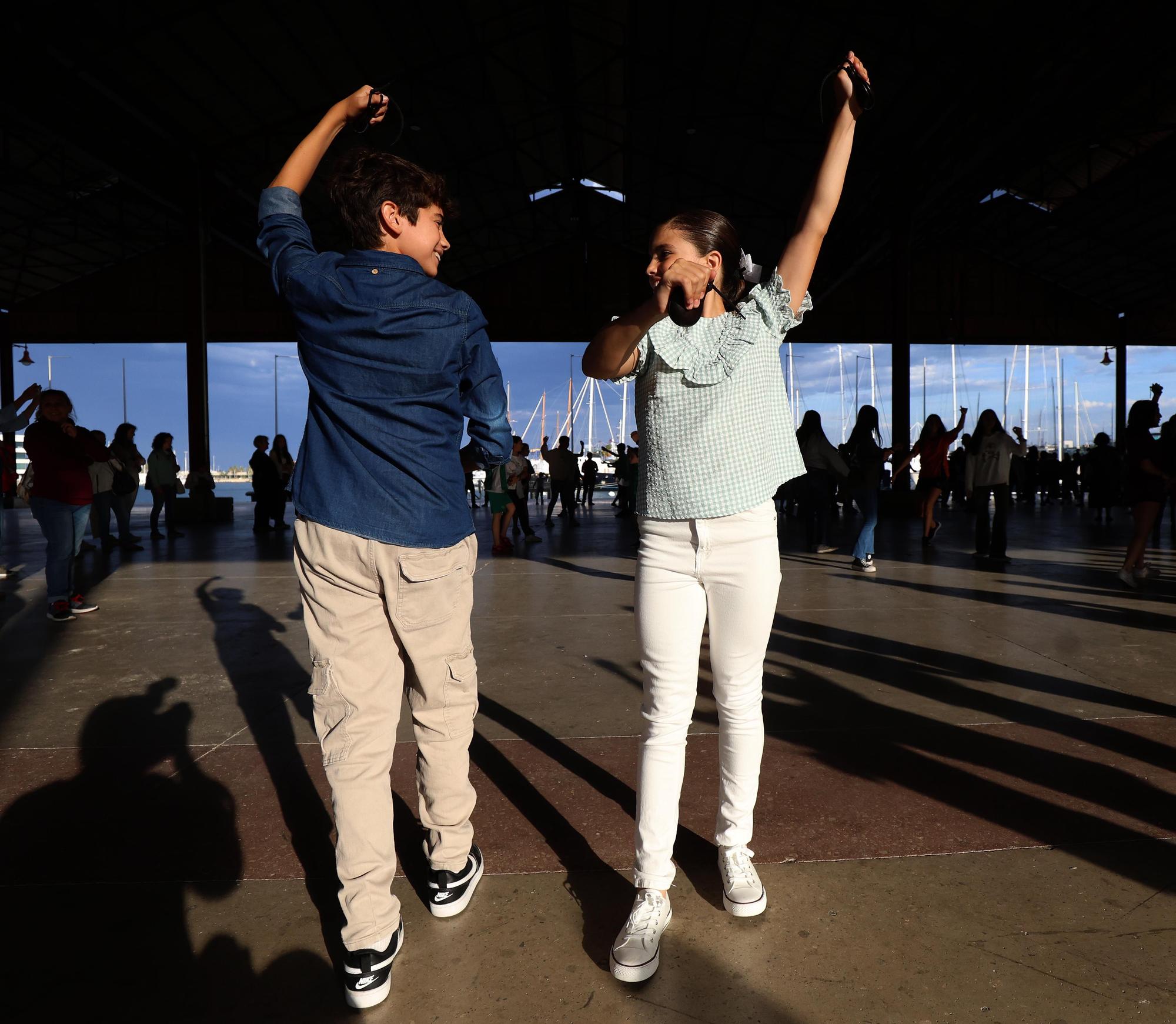 Así ha sido el ensayo general de la "dansà de les falles infantils a la Verge"