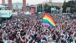 Concentración durante el Pride de Barcelona