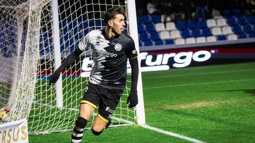 Tenerife Signs Valles, Pursues Chapela & Antal