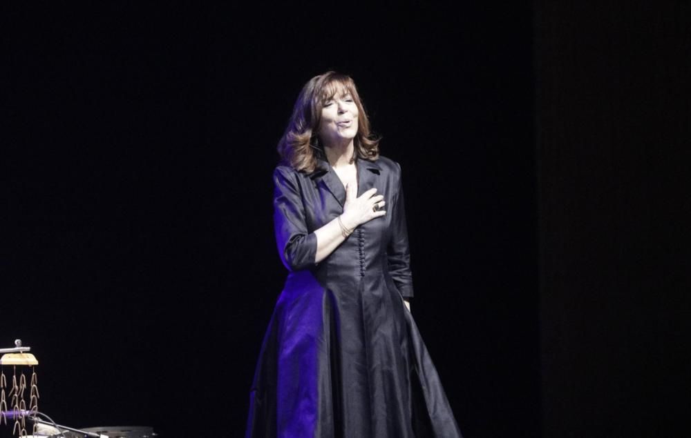 Concierto de Maria del Mar Bonet en el Auditorium de Palma