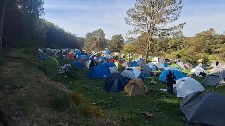 Campament de Revoltes de la Terra a Callús