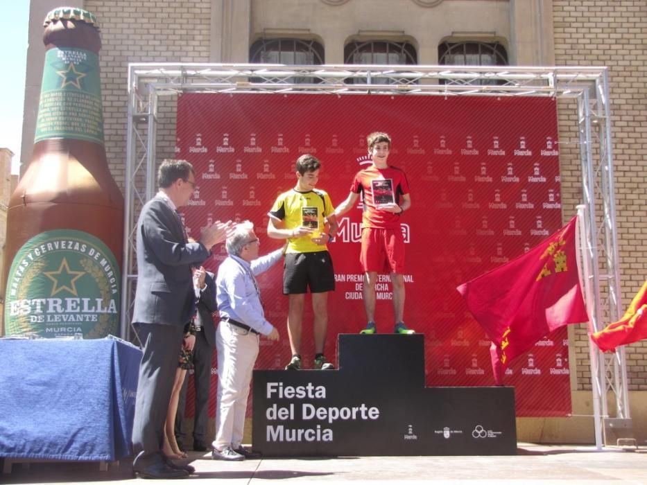 Entrega de premios en el Gran Premio de Marcha Ciudad de Murcia