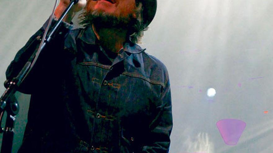 Jeff Tweedy, líder de Wilco, durante el concierto del martes en Madrid