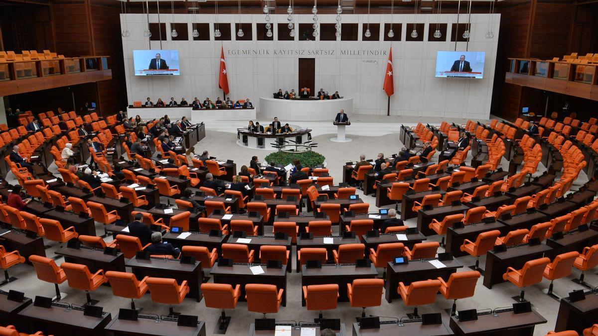 Turquía ratifica la entrada de Suecia en la OTAN tras meses de bloqueo