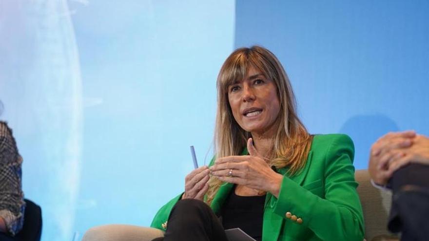 Begoña Gómez afea al juez Peinado que su causa avance de forma 