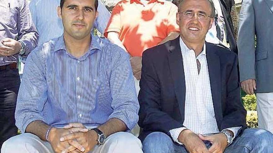 Valverde y González, principales rivales en la &quot;guerra&quot; del PXOM, pocos días antes de romper la alianza del anterior mandato.  // J. Lores